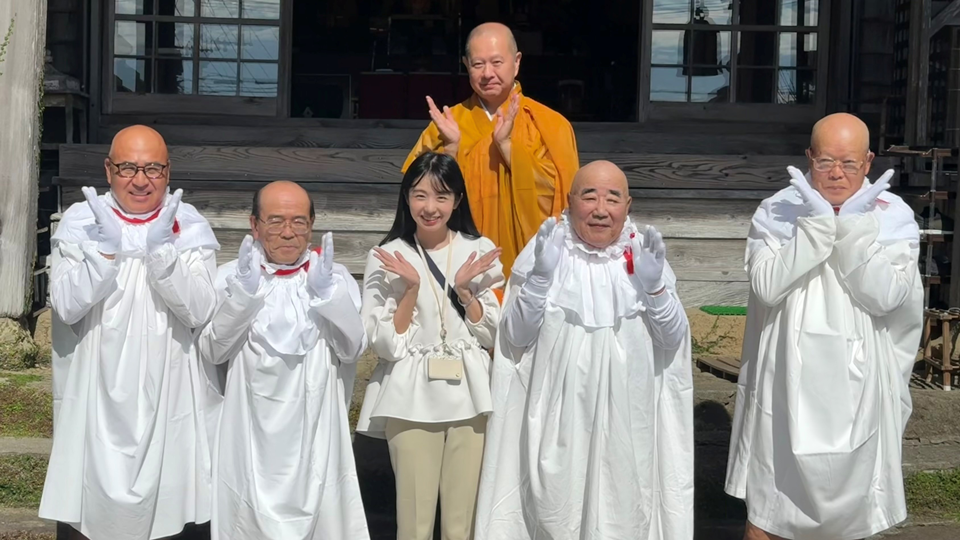 毎年晴天に恵まれる薩摩川内はんやまつりにまつわる“てるてる坊主”の秘密など、個性的で心温まる地域の風物詩の舞台裏に密着。